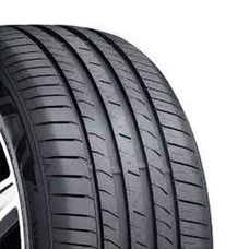 Imagen del producto CUBIERTA NEXEN 215/65R16 NFERA PRIMUS V 1 98H